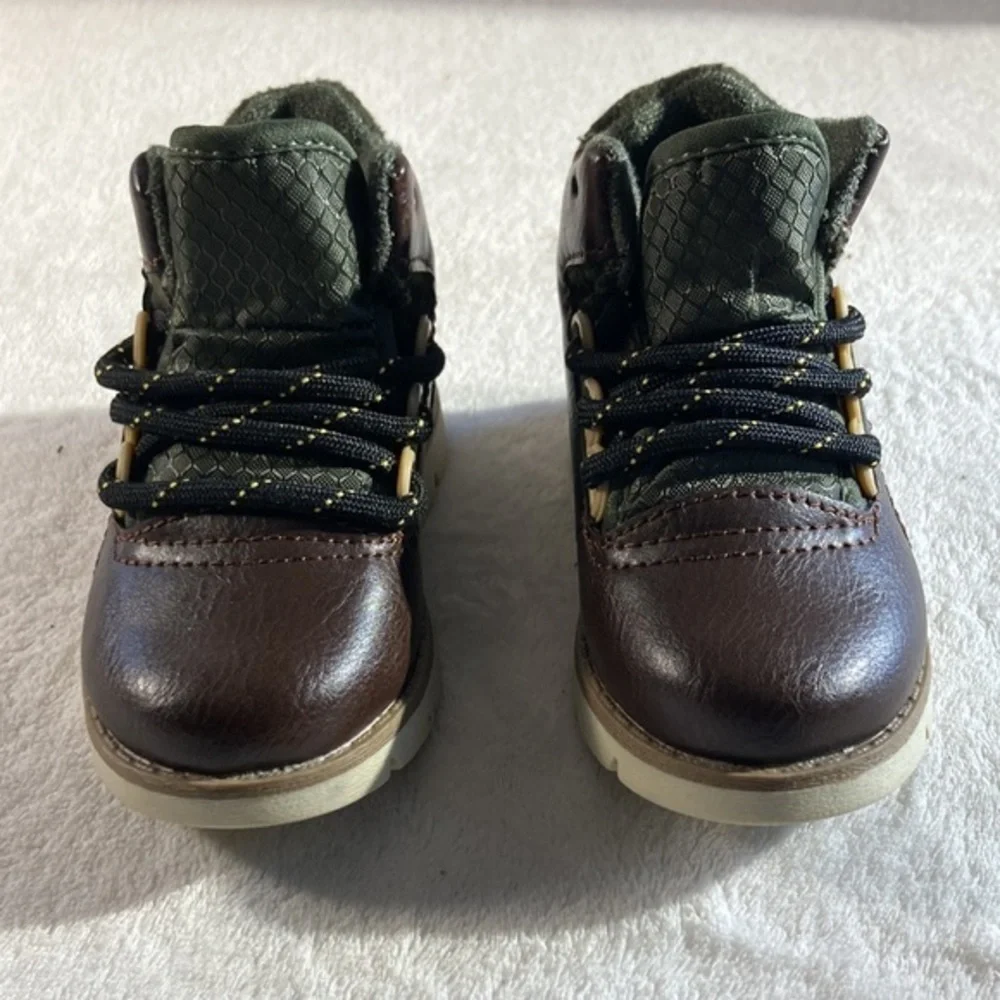 OshKosh B’gosh Toddler’s Brown Adler Boots